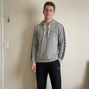 UniSex Tommy Hilfiger Hooded T-Shirt-Sz M (sleepware?) (Pants listed separately)